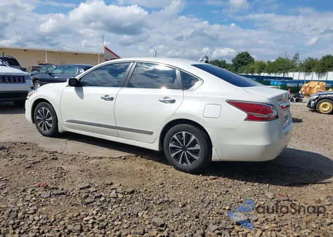2015 Nissan Altima 2.5 S from USA, damaged, VIN 1N4AL3AP5FC134234